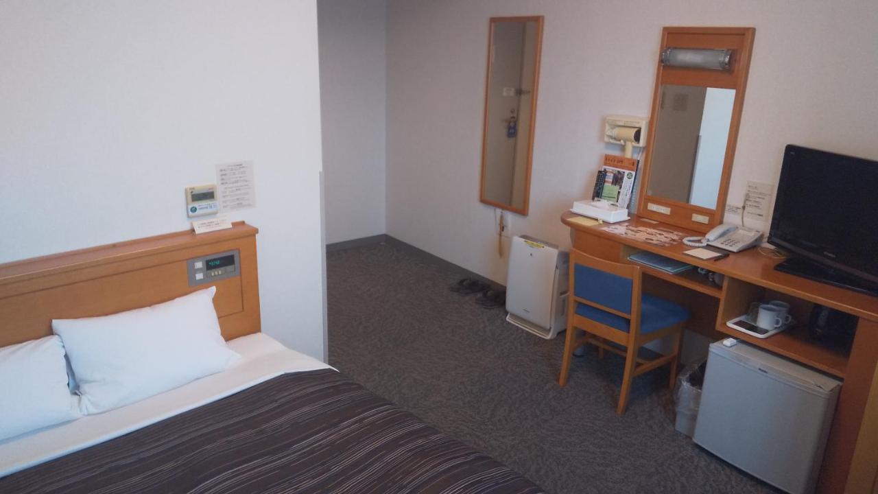 Hotel Route-Inn Niihama Экстерьер фото