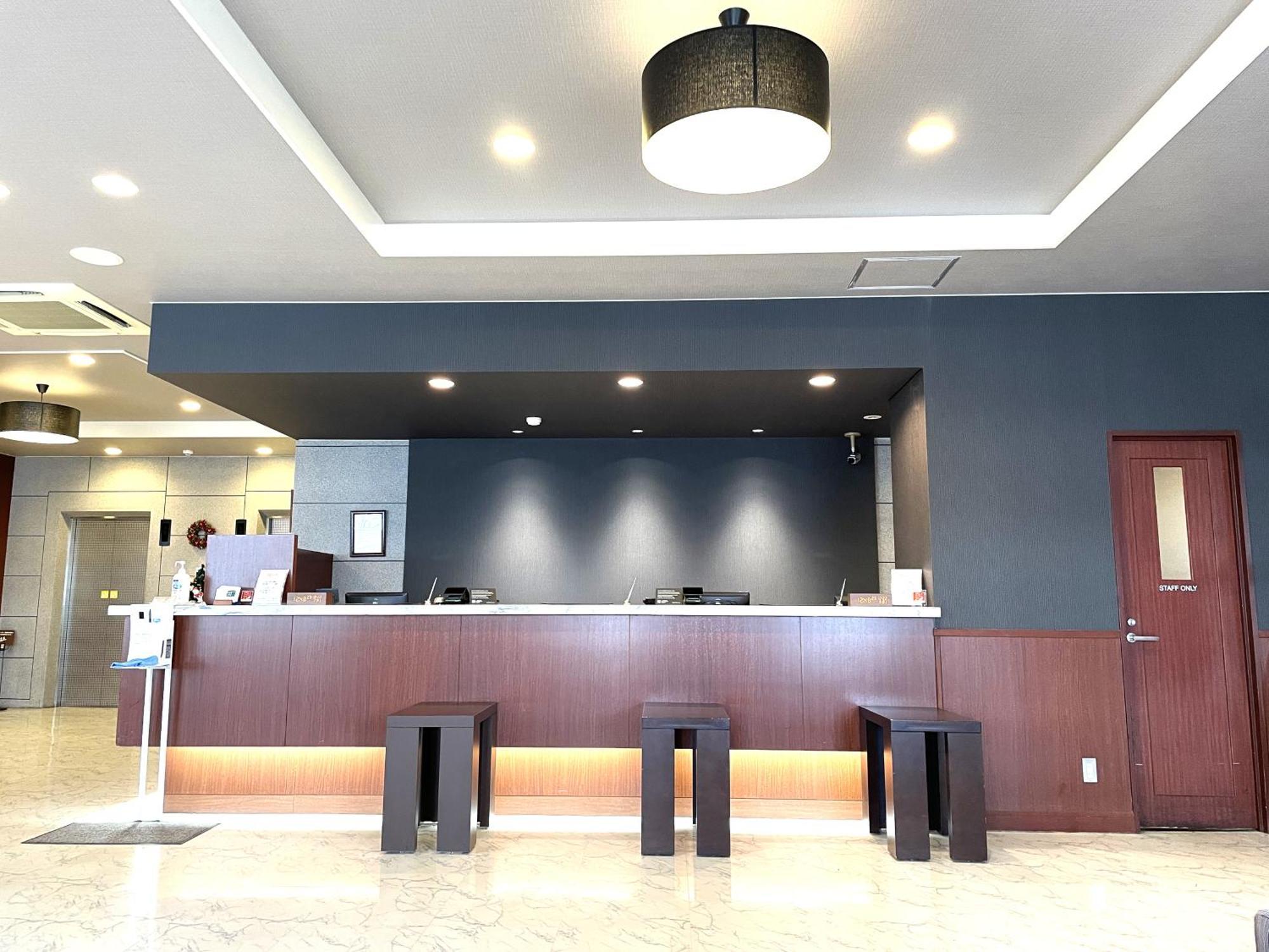 Hotel Route-Inn Niihama Экстерьер фото